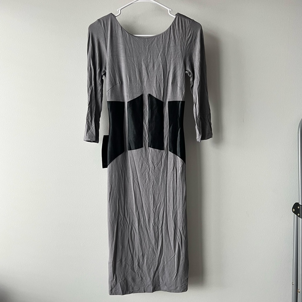 Bebe 3/4 coated patchwork midi dress size Small